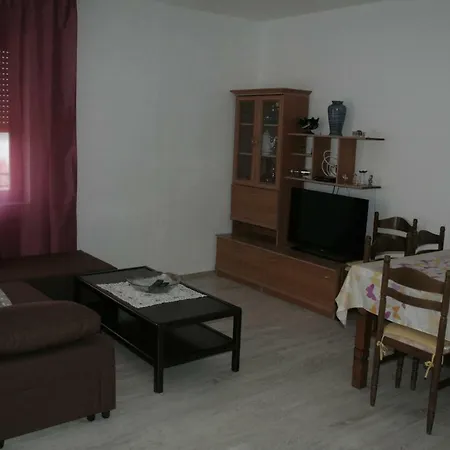Apartment Huljev *