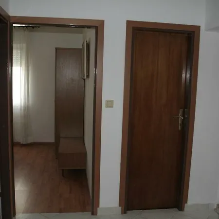 Apartment Huljev *